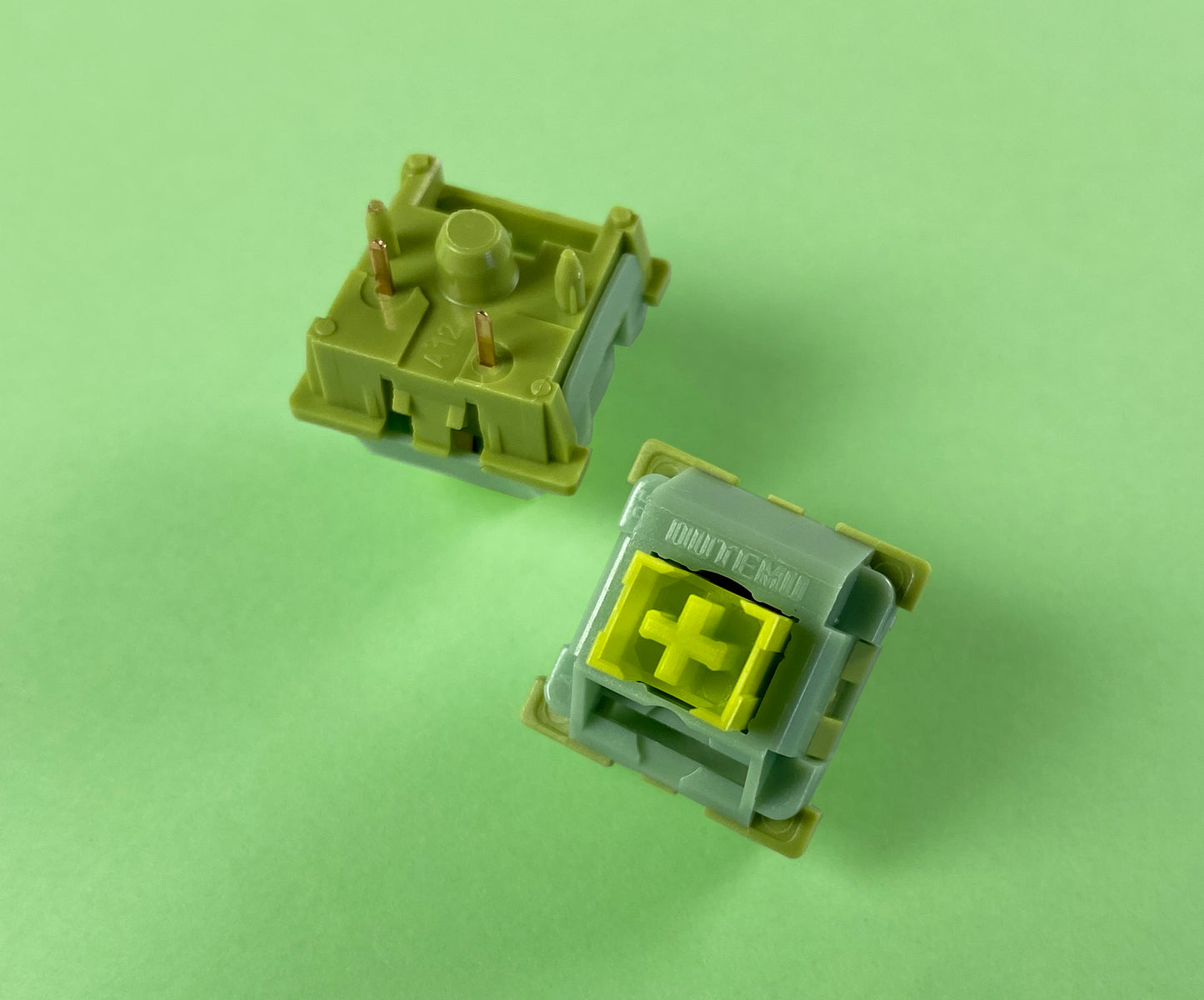 Switch Outemu Lime V2