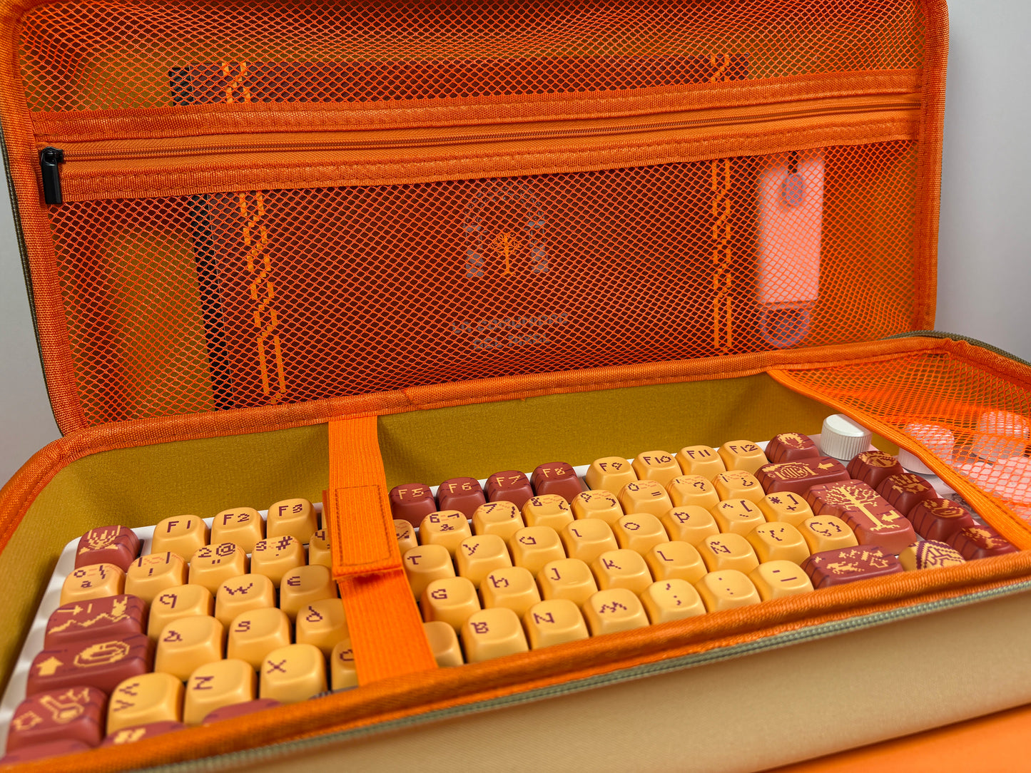 Funda crema - naranja