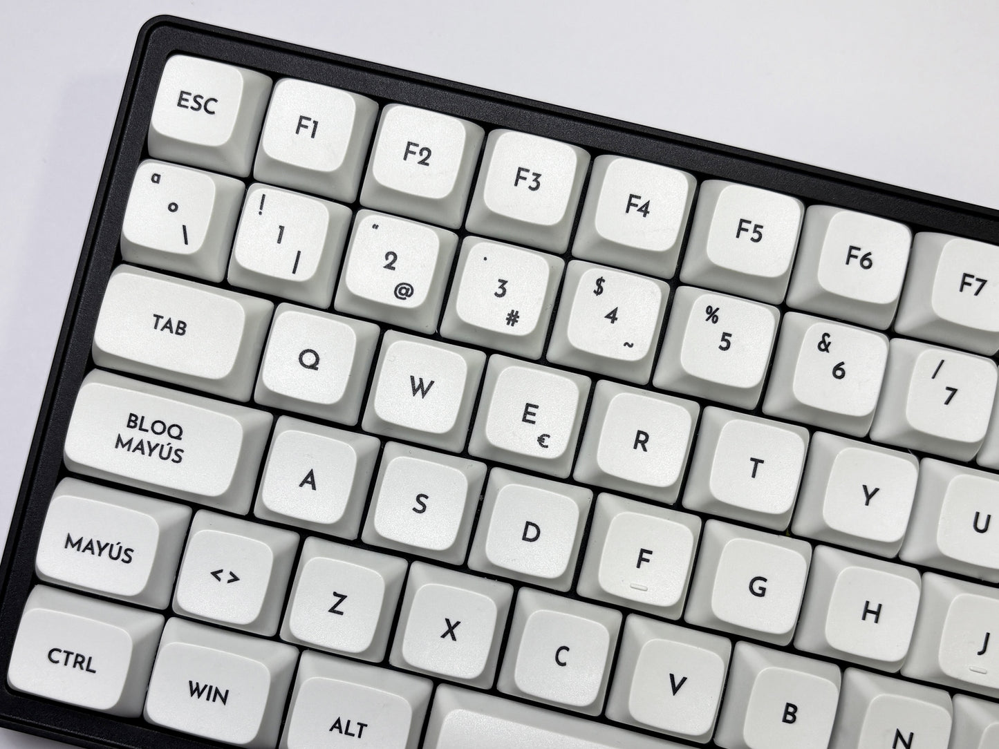 Teclas Lienzo Blanco + Niemi101 Negro
