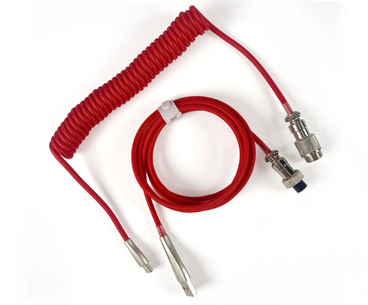 Cable rojo en espiral para teclado mecánico